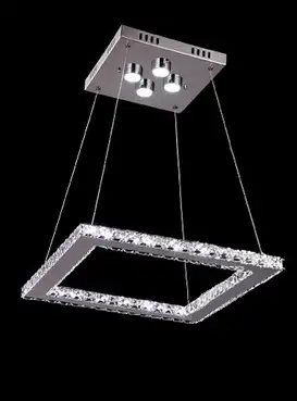 Luminaire en crystal - Carré suspendu (neuf en boîte) in Indoor Lighting & Fans in Longueuil / South Shore - Image 2