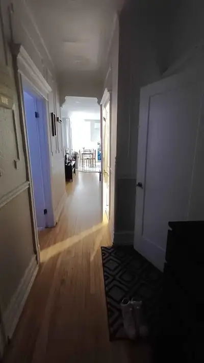 Heyyy !!! Chambre à louer dès maintenant(date flexible) 625$/mois (hydro + internet non inclus) LA C...