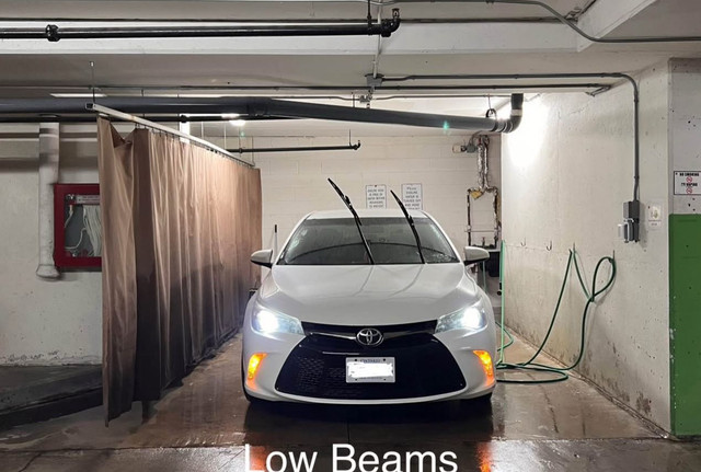 2016 Toyota Camry SE  in Cars & Trucks in City of Toronto - Image 2