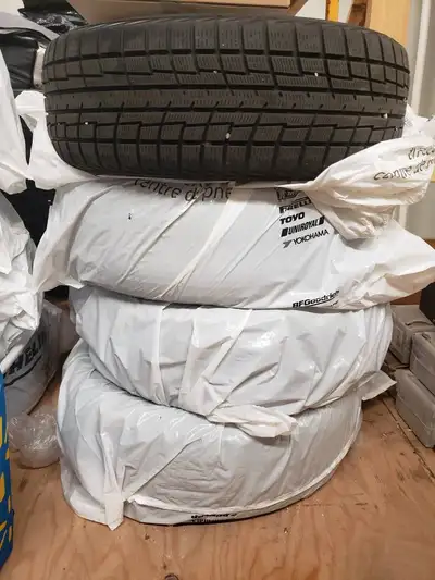 4 Yokohama winter tires, off-rim. Had been used on a Toyota Yaris. Pickup in Vaughan/Woodbridge (Jan...