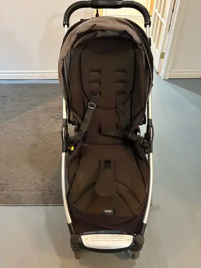 Moms and Pops Armadillo Flip Stroller, View more