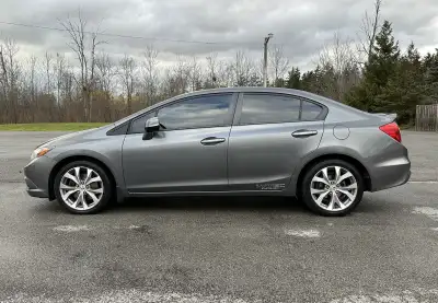 Will not reply to generic messages or “is this available”? Four door 2012 Honda Civic Si for sale 21...