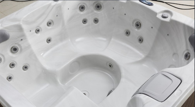 WOW! Brand New 5 Person Plug n Play Spa In Stock-Free DeliveryPM in Hot Tubs & Pools in Pembroke - Image 4