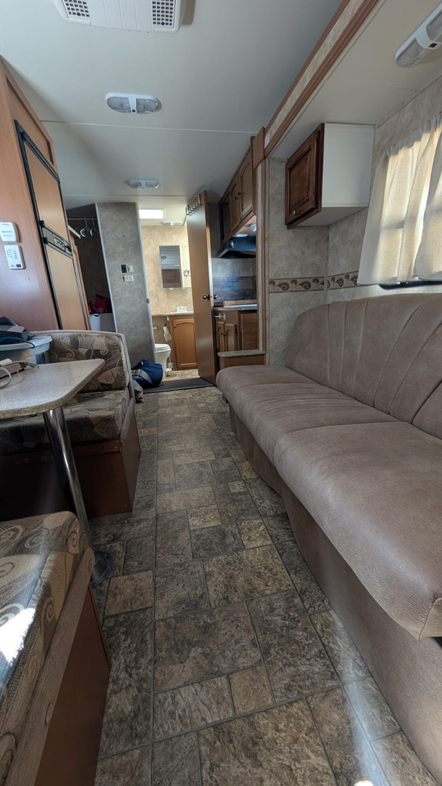 2010 Gulf Breeze 25TSS in Travel Trailers & Campers in Calgary - Image 3