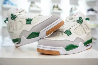 Jordan 4 Retro SB Pine Green , View more
