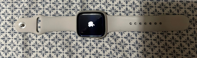 Apple watch series 7 gps version 45 mm in Jewellery & Watches in St. Catharines