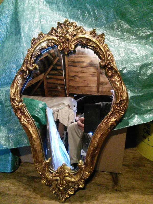 THREE VINTAGE MIRRORS in Home Décor & Accents in Ottawa - Image 2