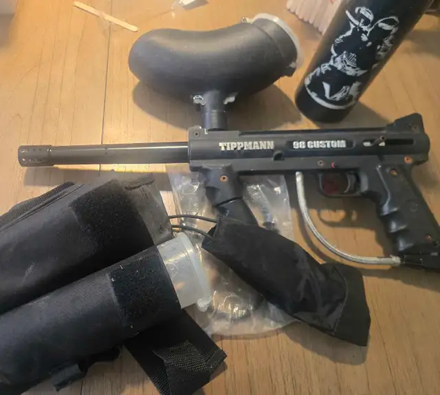 Paintball Gun497224799738275840