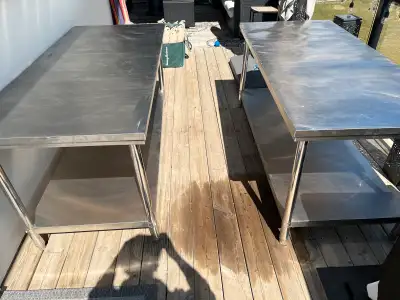 Used tables, one for 110$ or both for 220$, great for stylin food and decorating