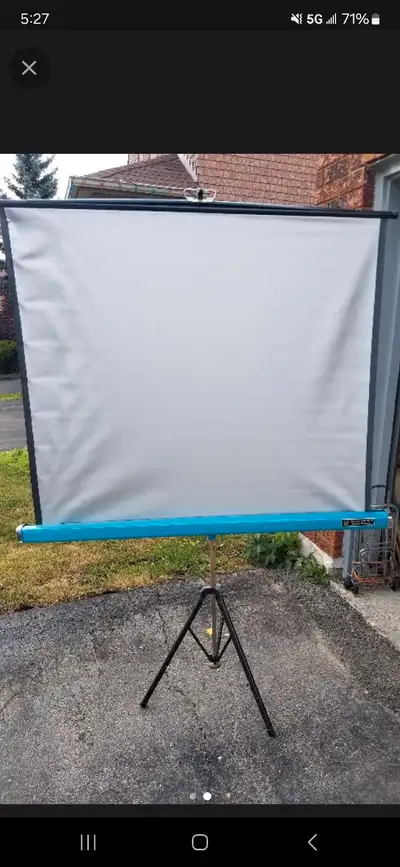 Radiant Super Champion Roll Up Projector Screen The dimensions are 37 inches x 36 inches The screen...