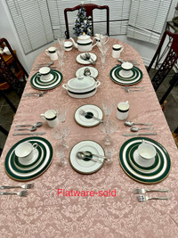 Vintage discontinued Bone China Royal Doulton dinner set for 4 (