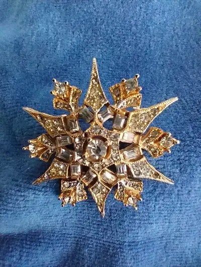 Vintage Brooch, View more