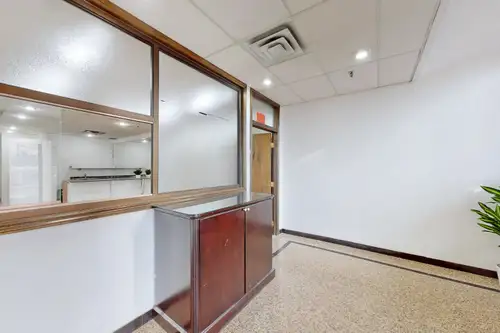 Join the vibrant community of Corso Italia-Davenport in Toronto, ON with a lease at our 1,255 SF com...