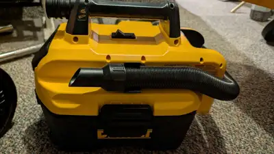 Hi. I have a DeWalt 20v Vacuum for sale. Asking $100