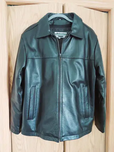 New men’s leather jacket “M” size, View more