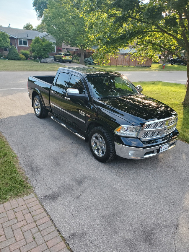 2014 Dodge 1500 Laramie in Cars & Trucks in Oakville / Halton Region