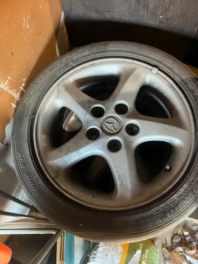 Used tires and rims off Mazda 5 195/60r/16