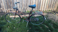 Antique cruzer Raleigh bike