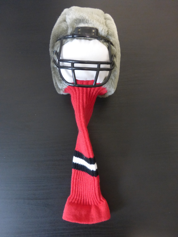Tampa Bay Buccaneers Golf Head Cover  NEW in Golf in Kitchener / Waterloo - Image 2