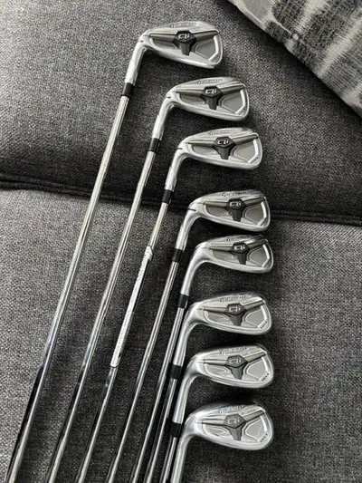 TaylorMade Qi MAX Iron Set 5 to SW LH, View more