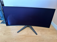 Dell Alienware 34'' 1440p OLED Curved Gaming Monitor 