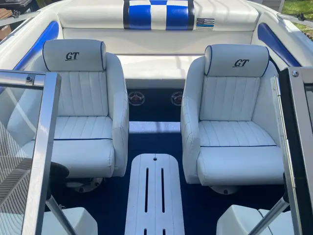 Bateau Starcraft GT 2000 – 18’– MerCruiser 4.3L V6 in Powerboats & Motorboats in Laval / North Shore - Image 8