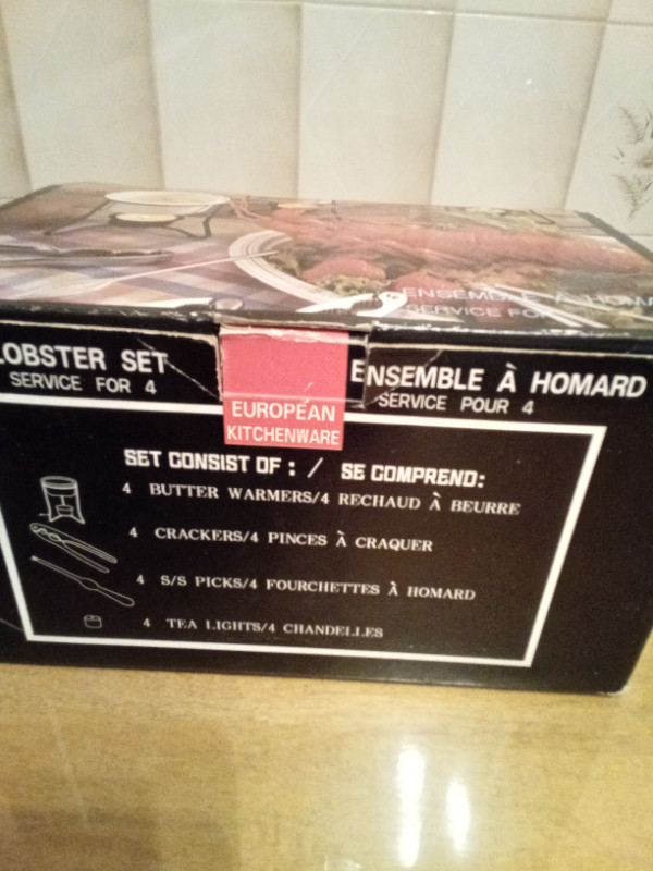 Lobster Set for 4 in Kitchen & Dining Wares in Ottawa - Image 2