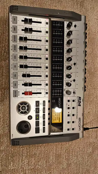 Zoom R24 SD Recorder Interface Controller, View more