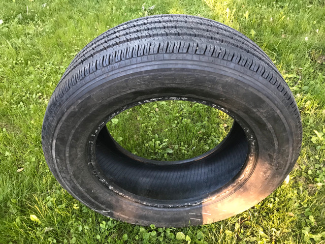 2x Pneus D’été Michelin 225/60R16 All-Season dans Pneus et jantes  à Ville de Montréal - Image 3