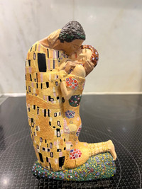 Sculpture Klimt-The Kiss