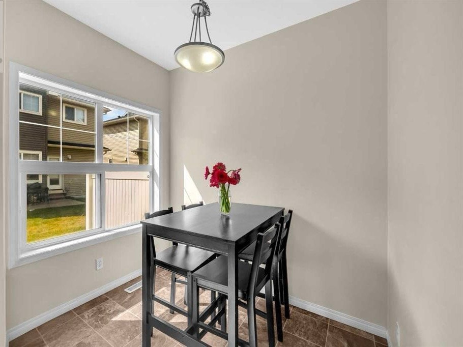 3 Bed 3 Bath townhouse for rent 3