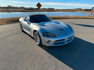 2003 Dodge Viper