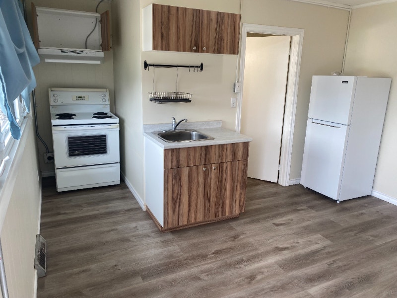 Bachelor and one bedroom apartments starting at 1200/month Long