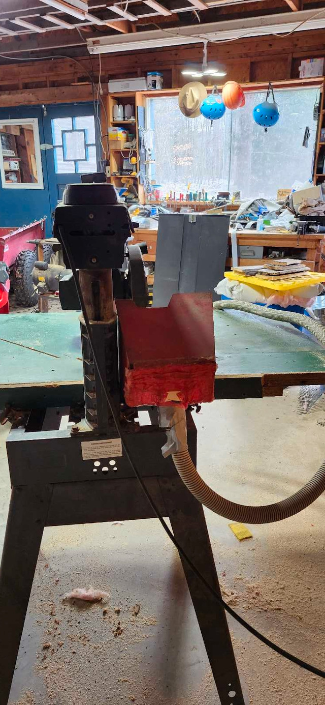 Scie radiale 10 pouces Craftsman dans Outils électriques  à Ouest de l’Île - Image 3