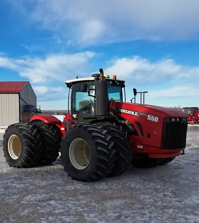 2013 Versatile 550 — High Horsepower for a Reasonable Price Solid, high-horsepower tractor ready for...