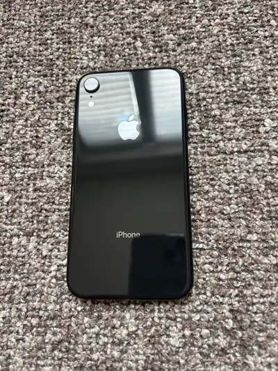 iPhone XR: 100% Battery Health, Very Good Condition, View more