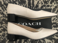 Coach Leather pumps BRAND NEW