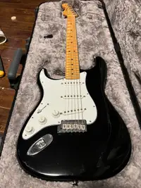 Left handed Fender Strat professional USA