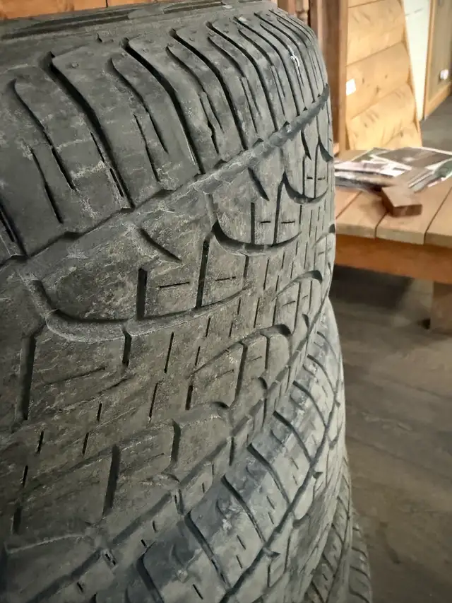 pneu de f150  in Tires & Rims in Trois-Rivières - Image 2