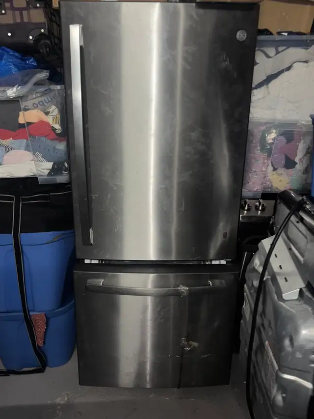 GE Refrigerator465057476164997120