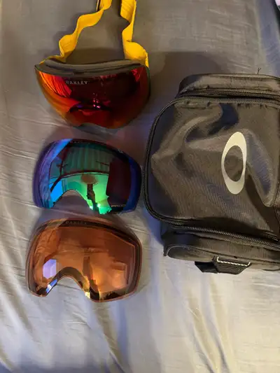Oakley flight deck ski goggles, View more