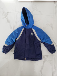 Boys winter coat / jacket (size 5)