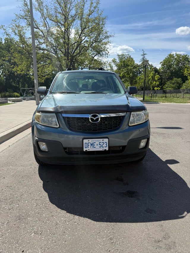 2011 MAZDA TRIBUTE.COMES WITH SAFETY,URGENT SALE!!! in Cars & Trucks in Markham / York Region
