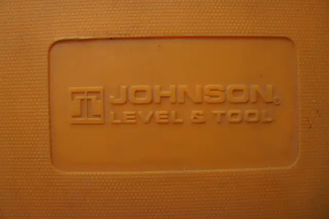 JOHNSON  LASER LEVEL in Hand Tools in Hamilton - Image 5