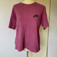 nike pink waffle thermal knit short sleeve crop fit t shirt!