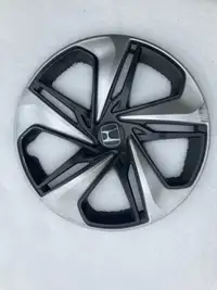 2019 Honda Civic hub caps, used