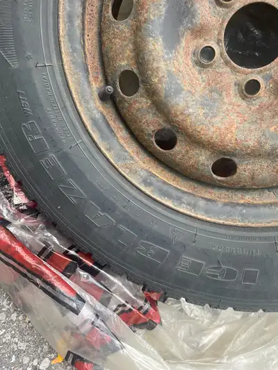 4 Sailun Ice Blazer Winter Tires mounted on steel rims. P225/70R16 Used on a 2012 Hyundai Tucson. We...