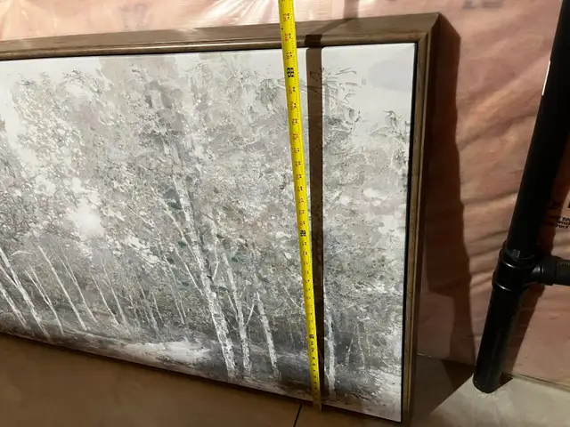 Like new large wall art in Home Décor & Accents in Guelph - Image 3