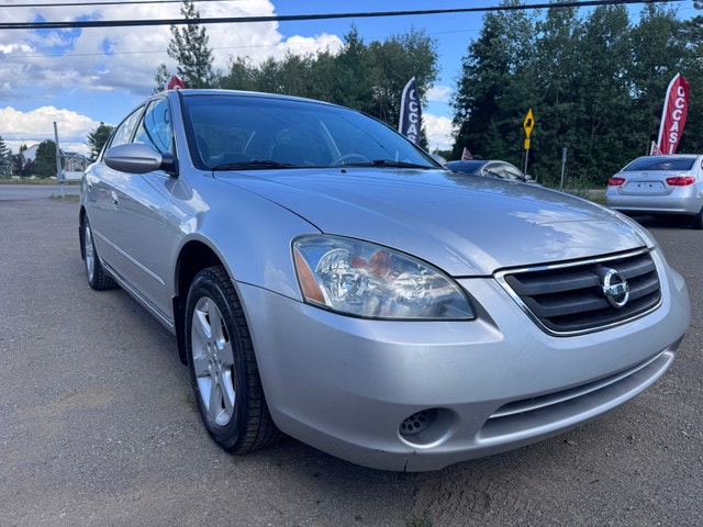 NISSAN ALTIMA SE 2003 — photo 4