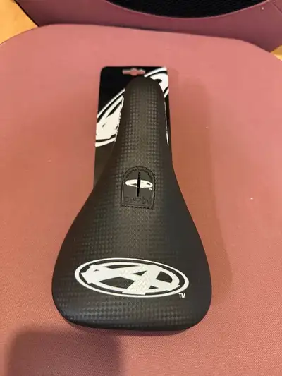 Seat Pivotal Answer Pro, View more